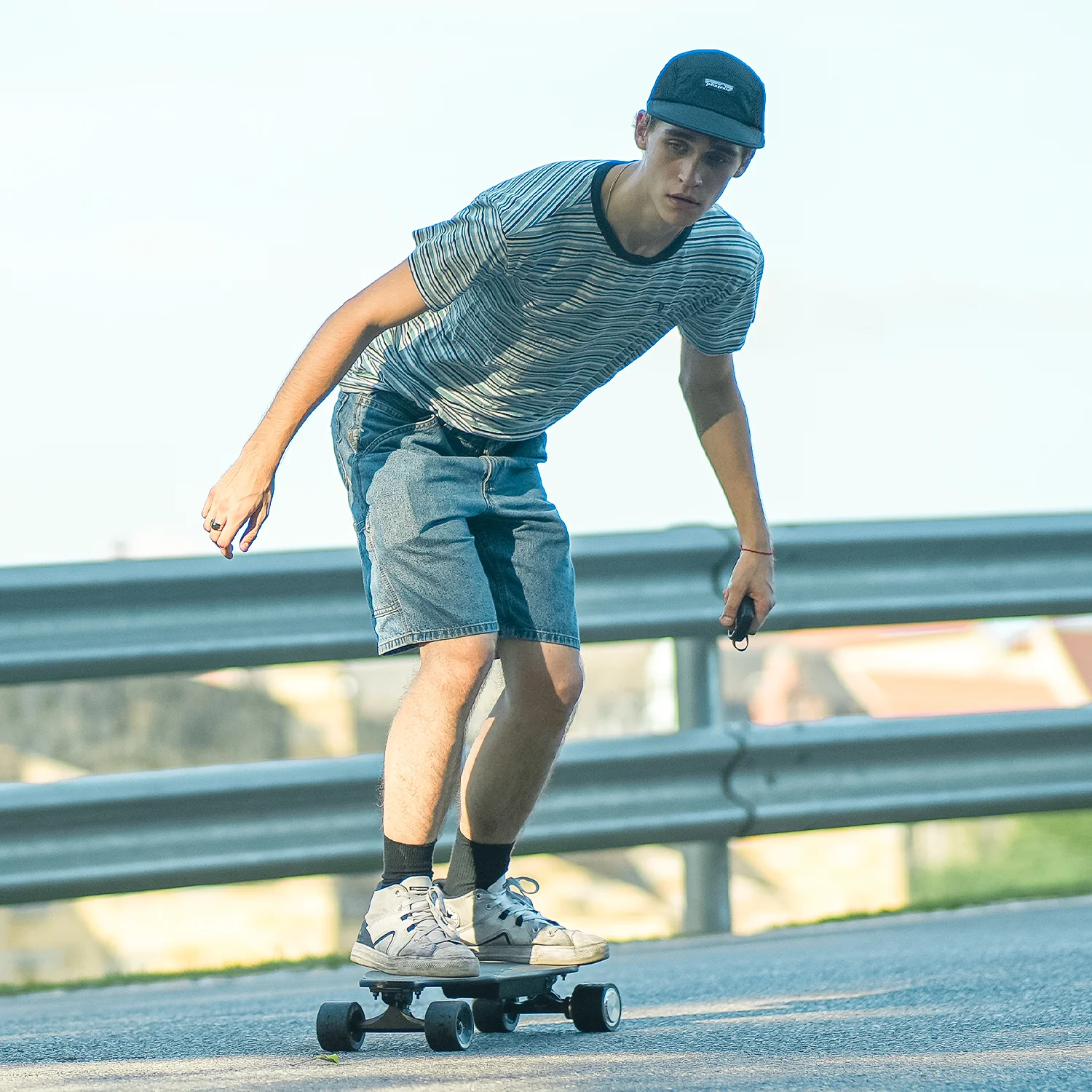 isinwheel® V6 Electric Skateboard with Remote Control - Image 12
